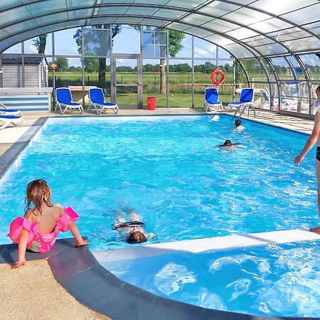 Camping Le Clos De Balleroy Dış mekan fotoğraf