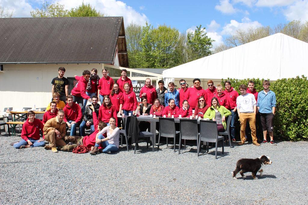 Camping Le Clos De Balleroy Dış mekan fotoğraf